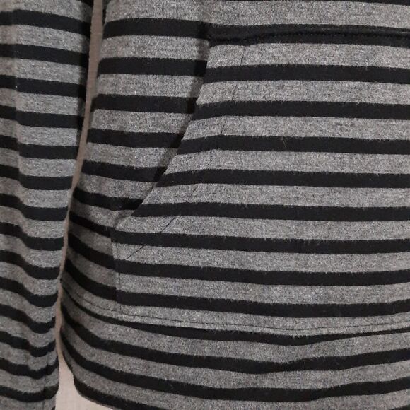 Old Navy Henley Hoodie Size Small Charcoal Stripe Y2K Style Kangaroo Pocket Goth - Picture 6 of 15
